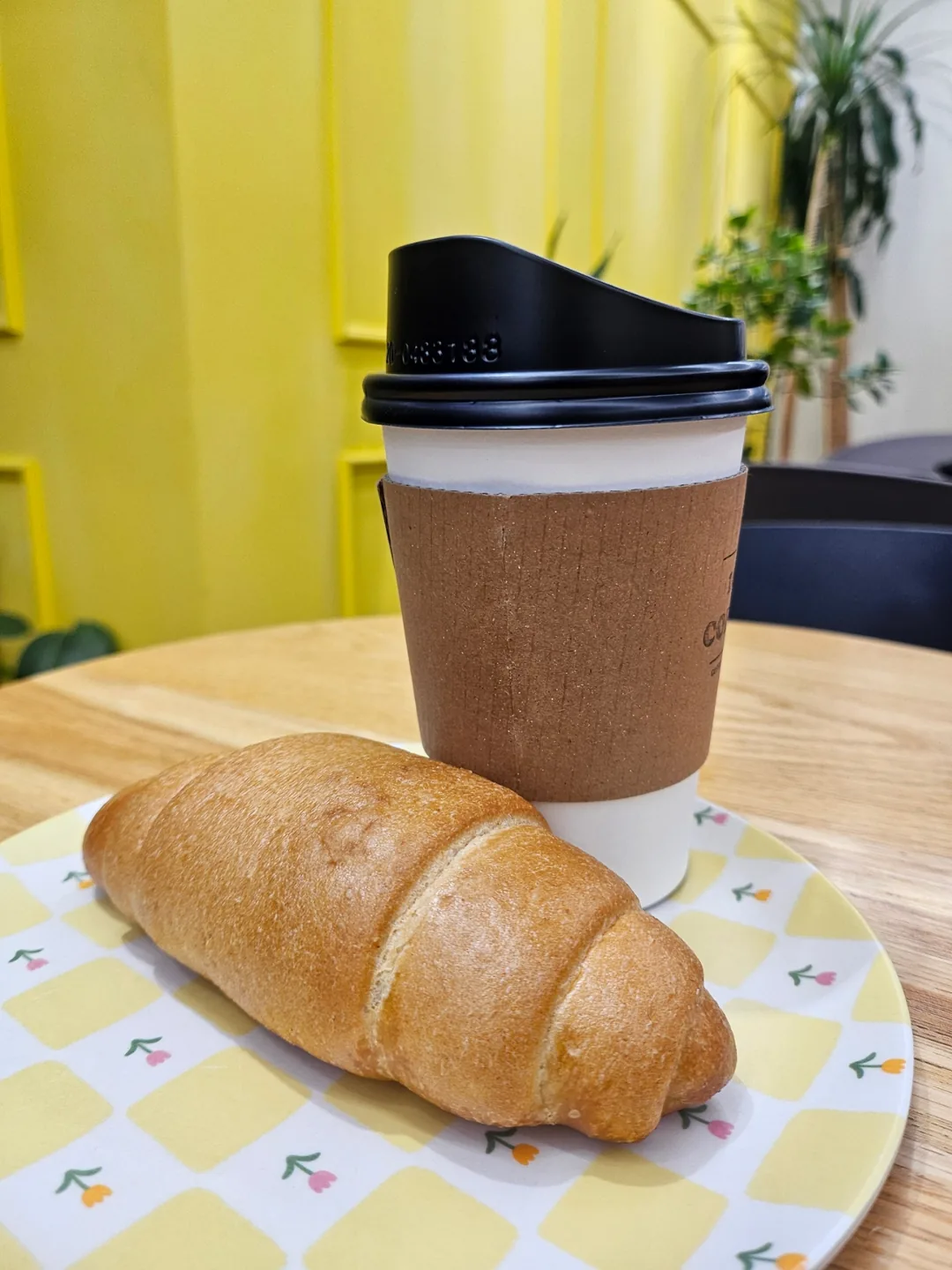 Tín đồ bánh mì và người yêu cà phê