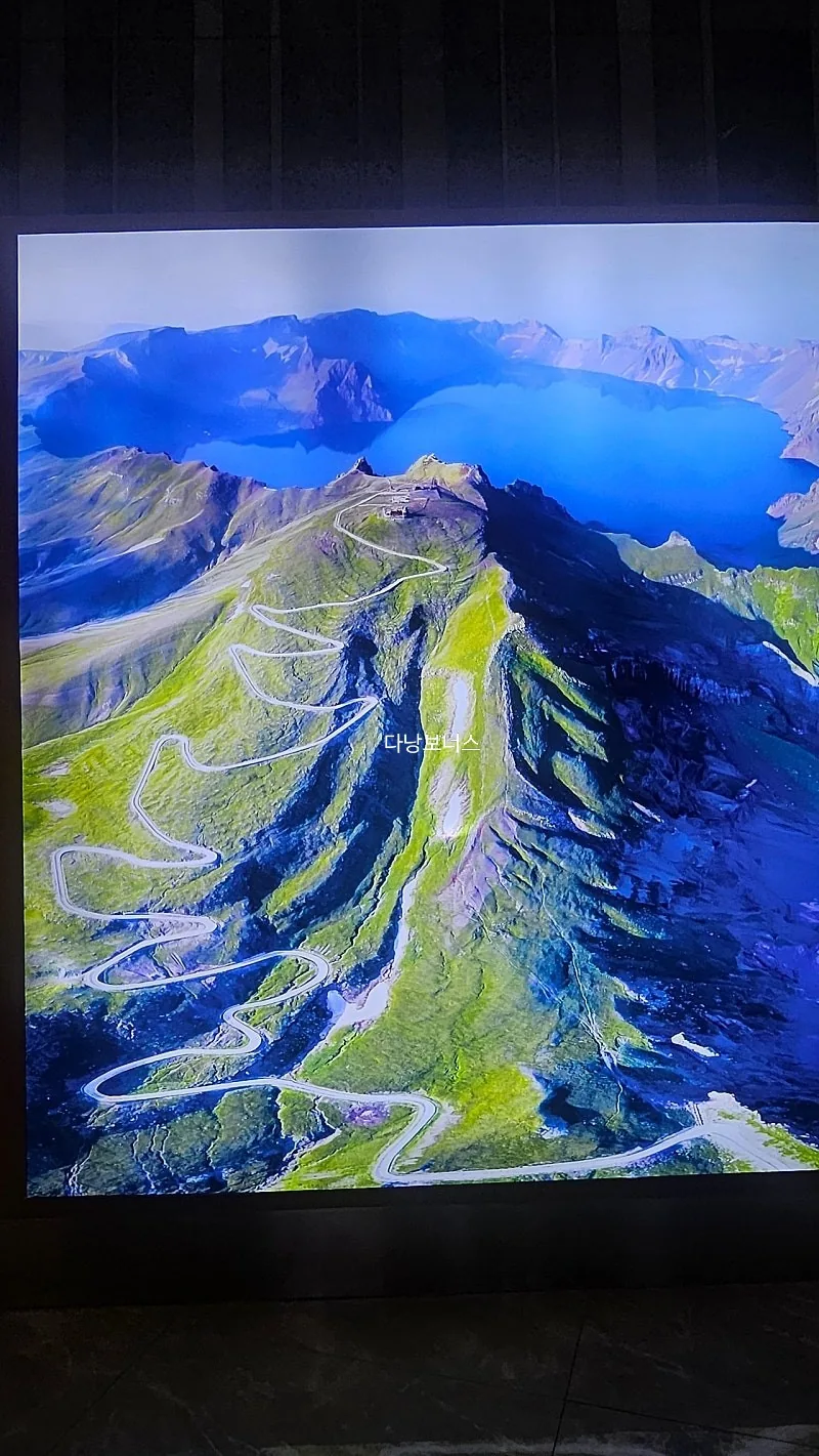 🇰🇷🇨🇳🏔Cung đường sườn bắc núi Bạch Đầu, hồ Thiên Trì e thẹn giữa bão tuyết