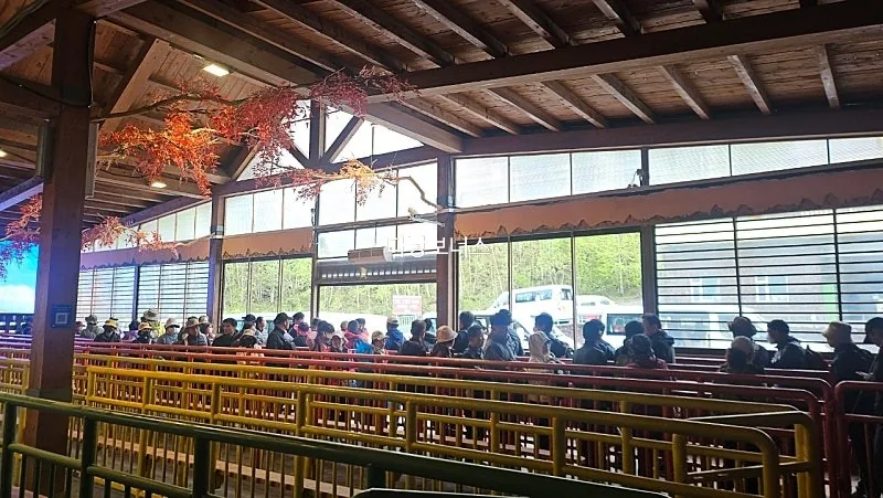 🇰🇷🇨🇳🏔Cung đường sườn bắc núi Bạch Đầu, hồ Thiên Trì e thẹn giữa bão tuyết