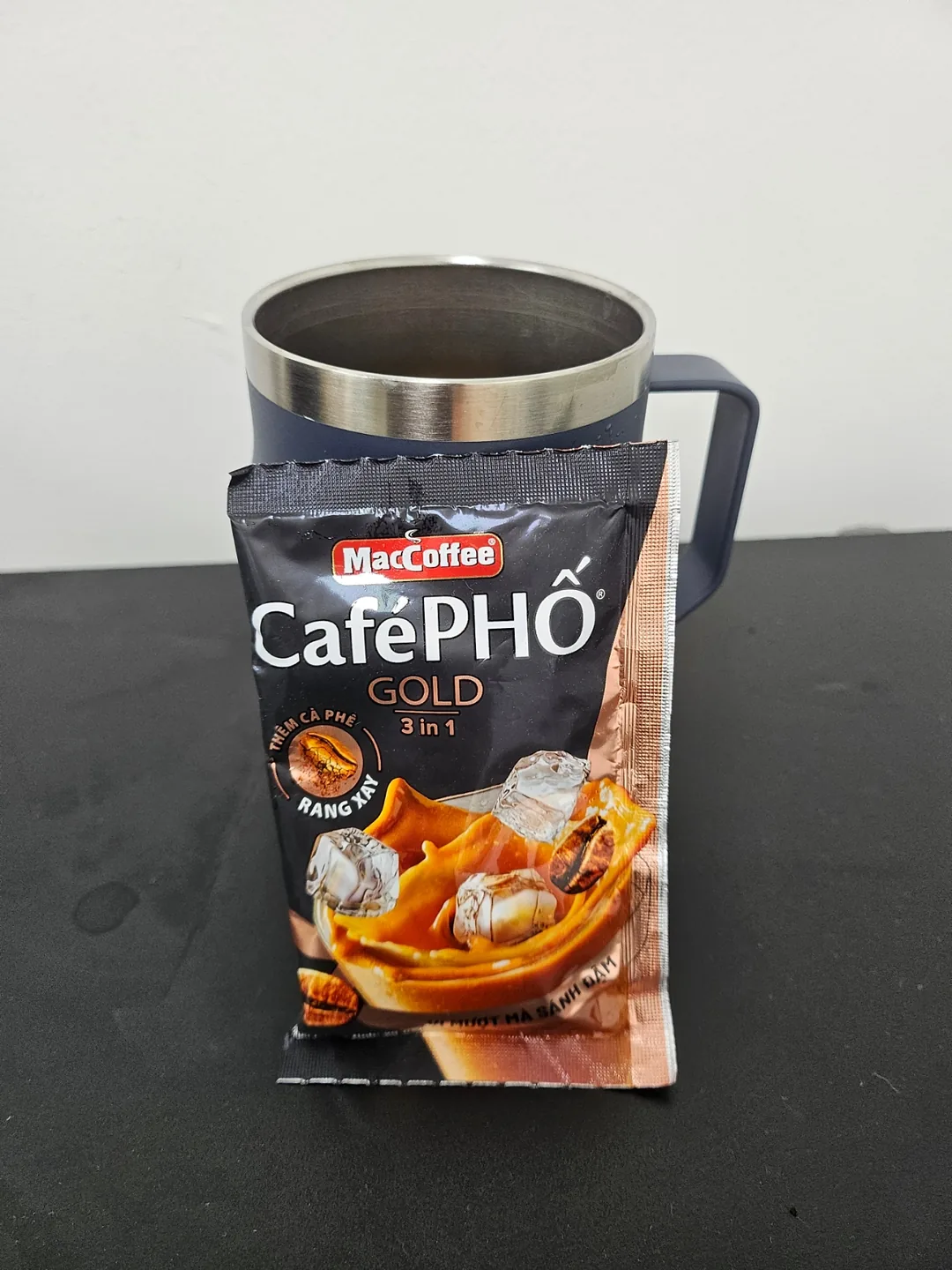 Cà phê buổi sáng hôm nay