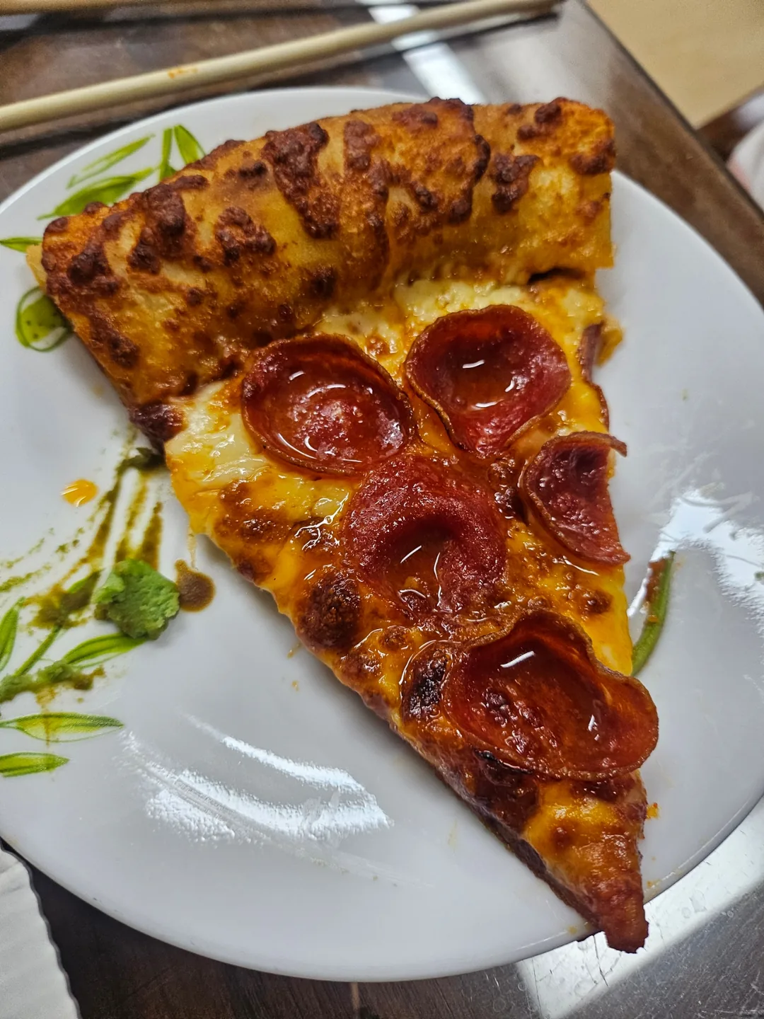 Tăng hai pizza~ no muốn nổ bụng luôn~