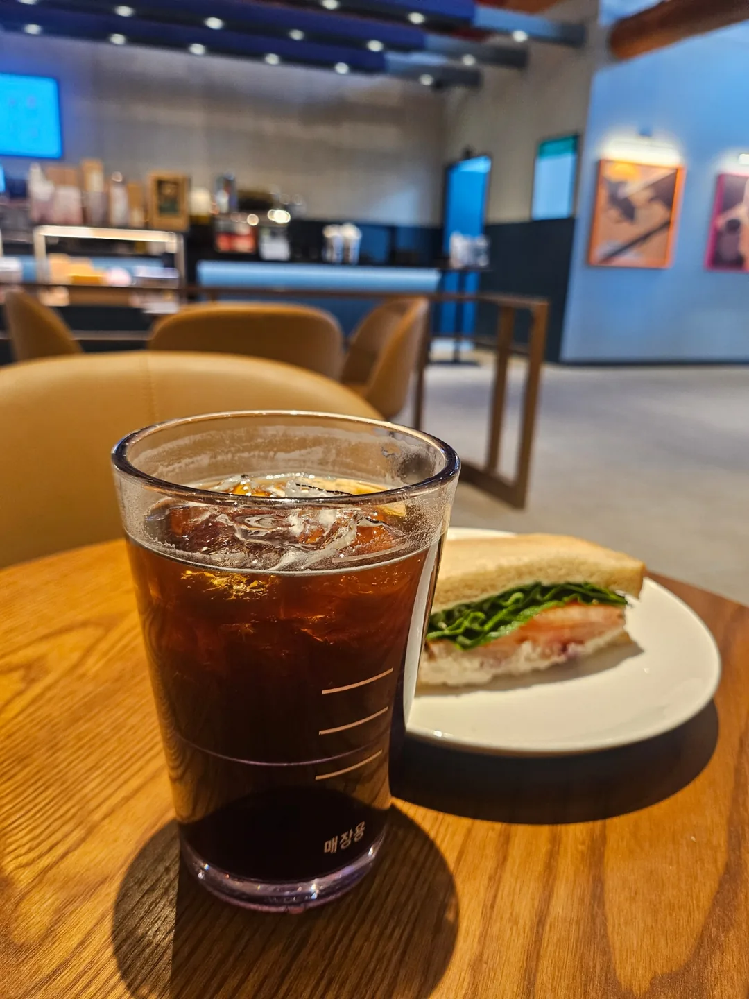🇰🇷Starbucks chi nhánh Gana Art Park xinh đẹp