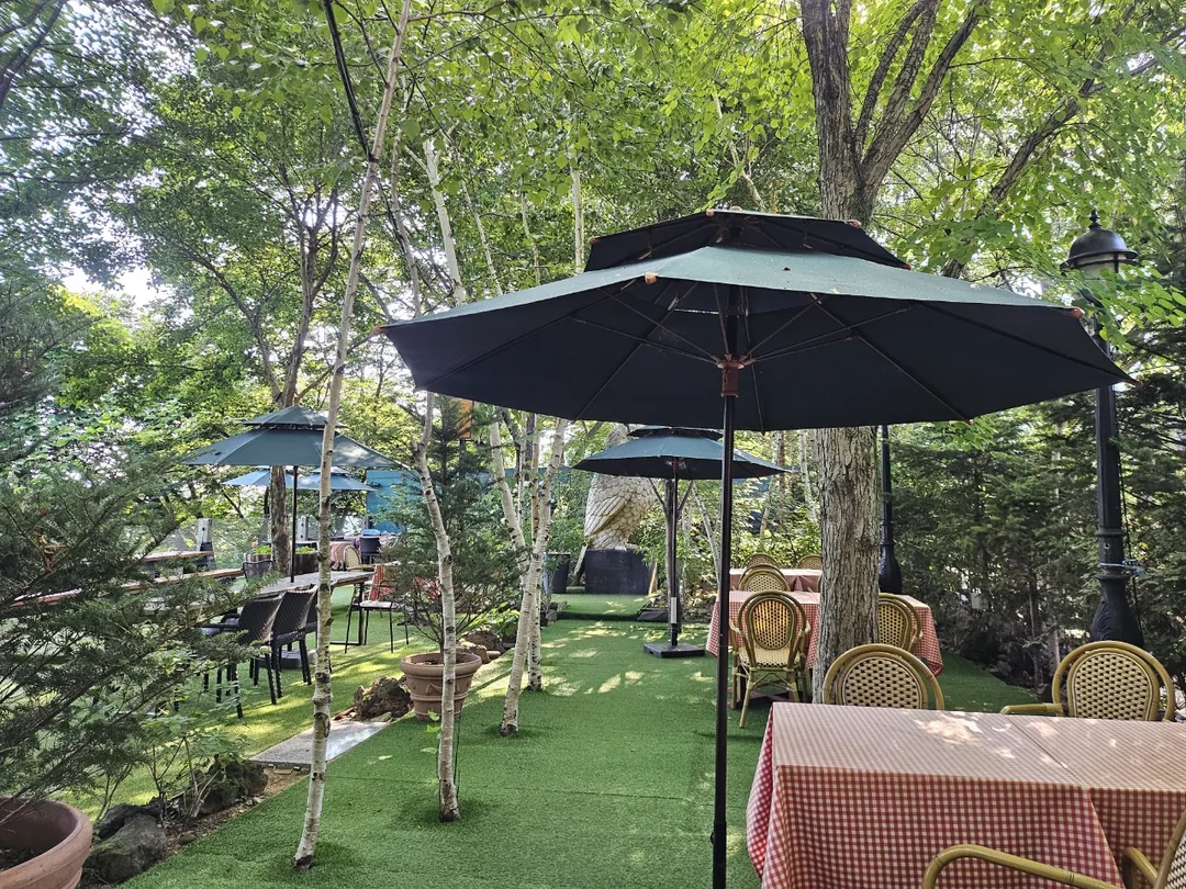 🇰🇷🍹🥐🥖Xưởng bánh mì L'Atelier nhà họ Kim