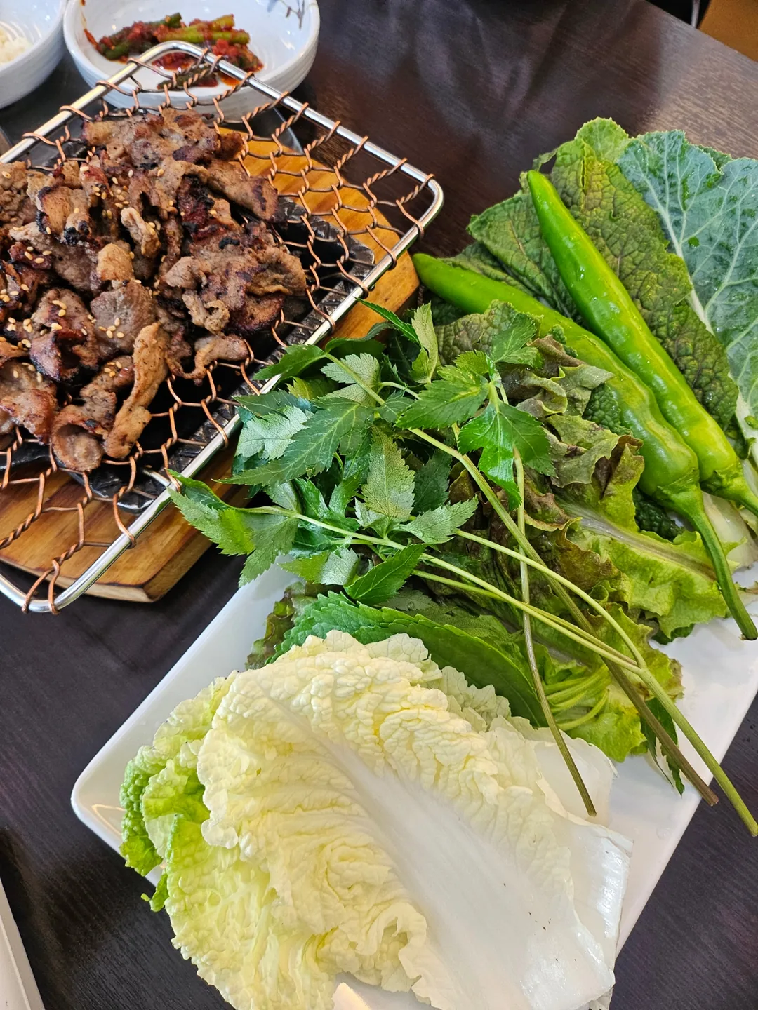 Mình đang ăn trưa muộn.