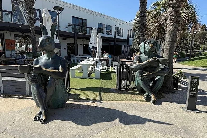 🇦🇺Melbourne Republica St Kilda Beach, ban nhạc và fish and chips kết hợp tuyệt vời👍