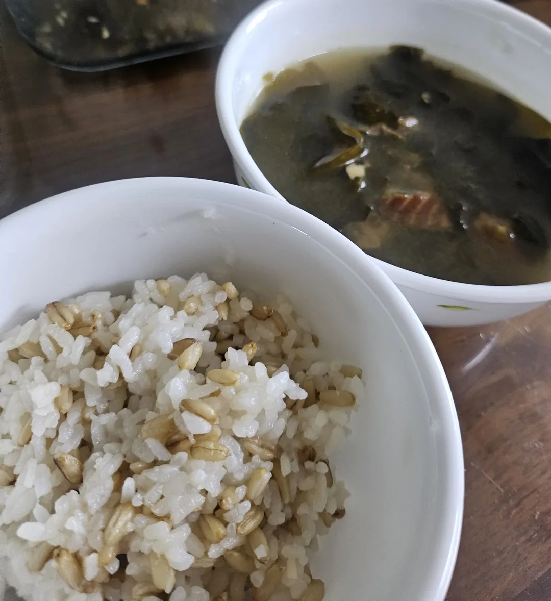 Thời gian cà phê sau bữa ăn