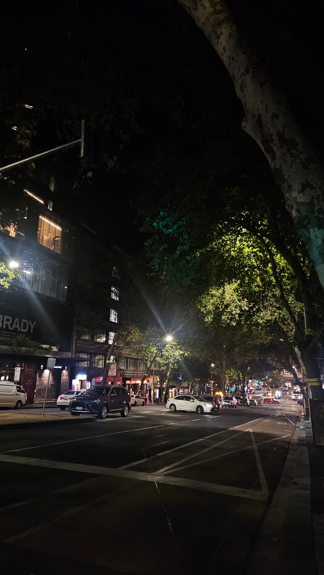 🇦🇺Đêm Melbourne còn nhiều tiếc nuối (phụ đề: bụng đựng tráng miệng là bụng riêng!!)