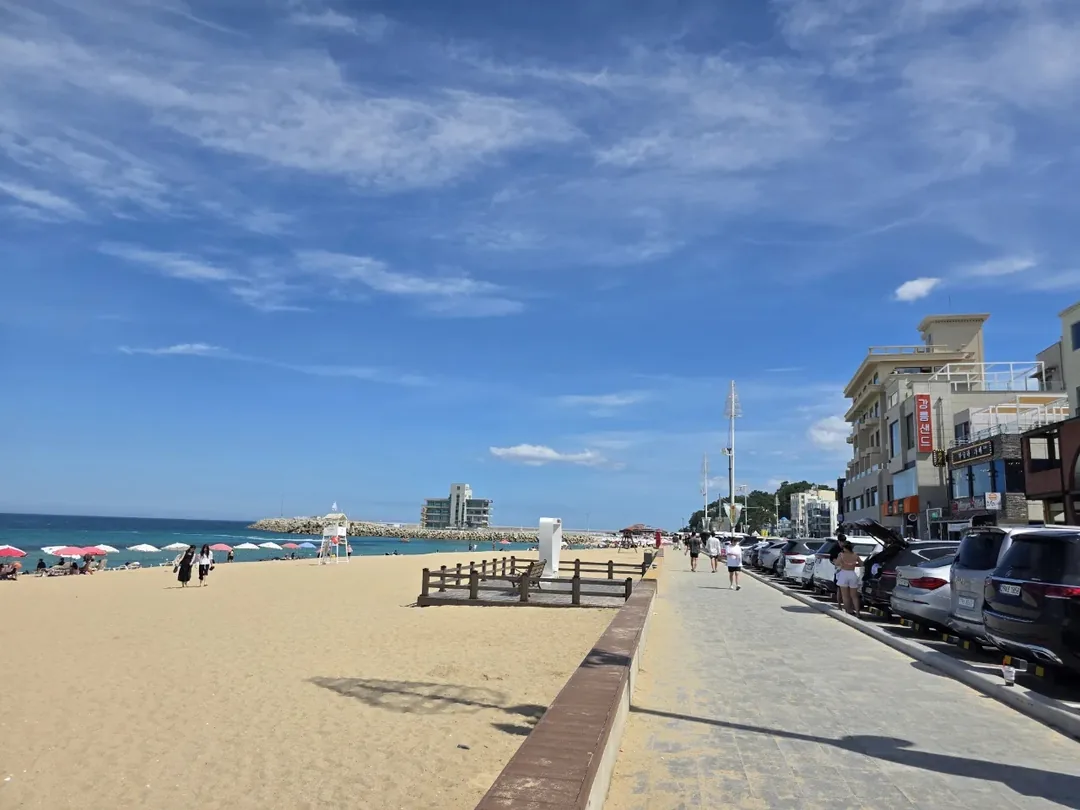 🇰🇷 Bãi biển Anmok đậm chất mùa hè ⛱️