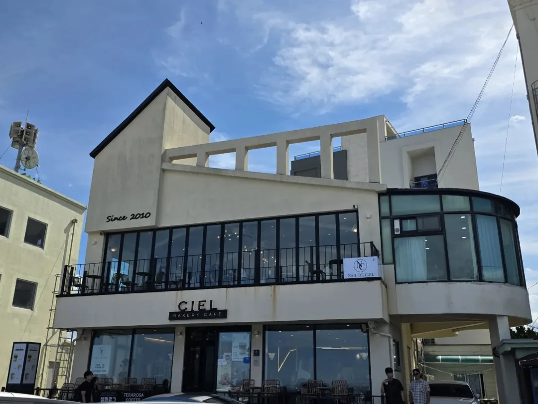 🇰🇷 Bãi biển Anmok đậm chất mùa hè ⛱️