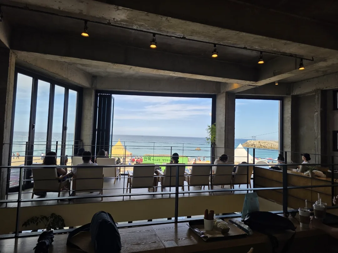 🇰🇷 Bossa Nova Coffee Roasters chi nhánh Gangneung ☕️