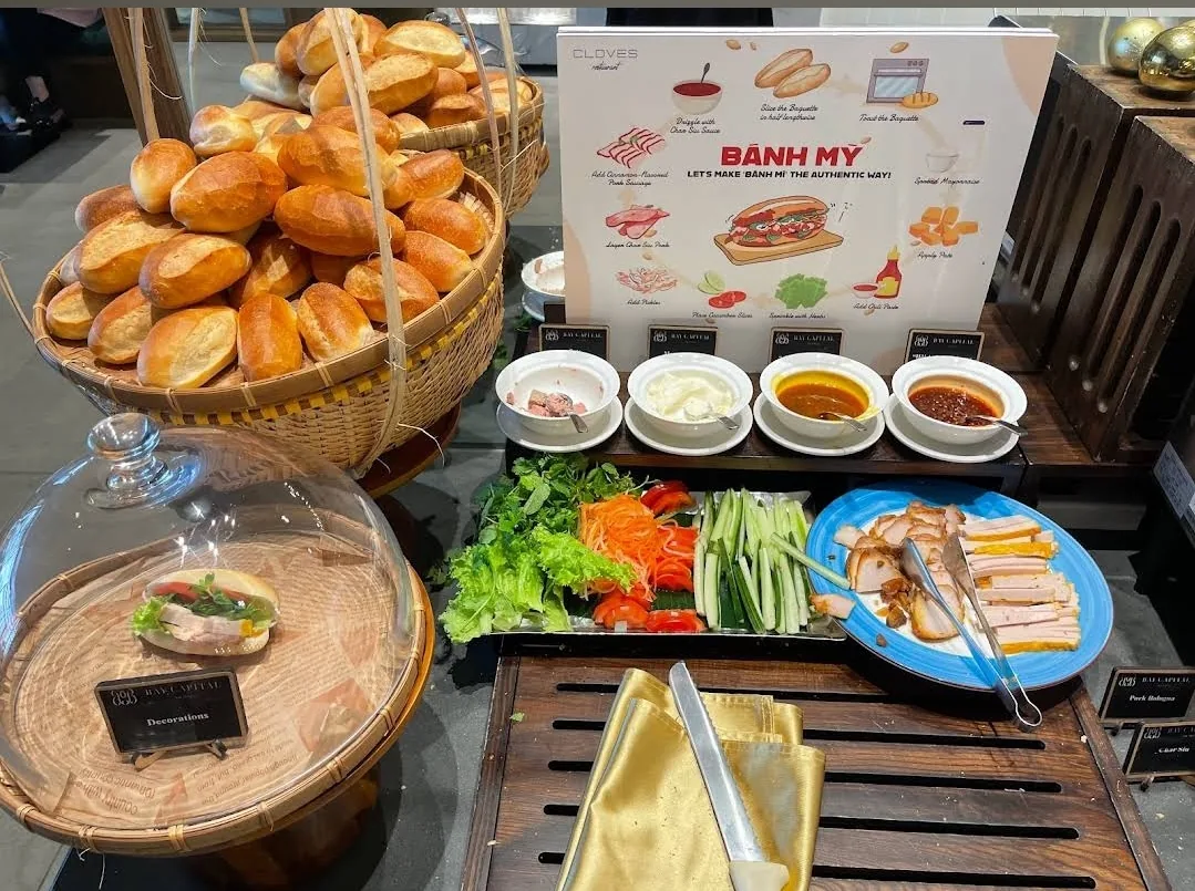 🇻🇳(Đánh giá) Bữa sáng khách sạn Bay Capital Da Nang (= Crowne Plaza Da Nang City Centre)