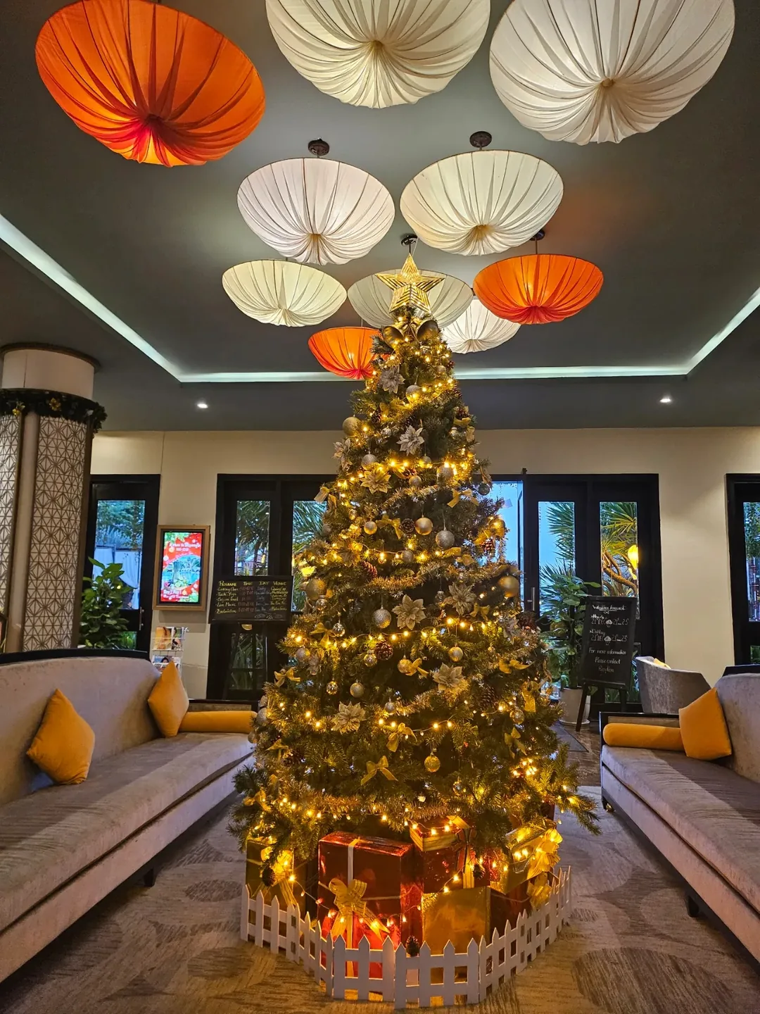 🇻🇳(Đánh giá) Trải nghiệm nếm thử không khí Giáng sinh ở Đà Nẵng