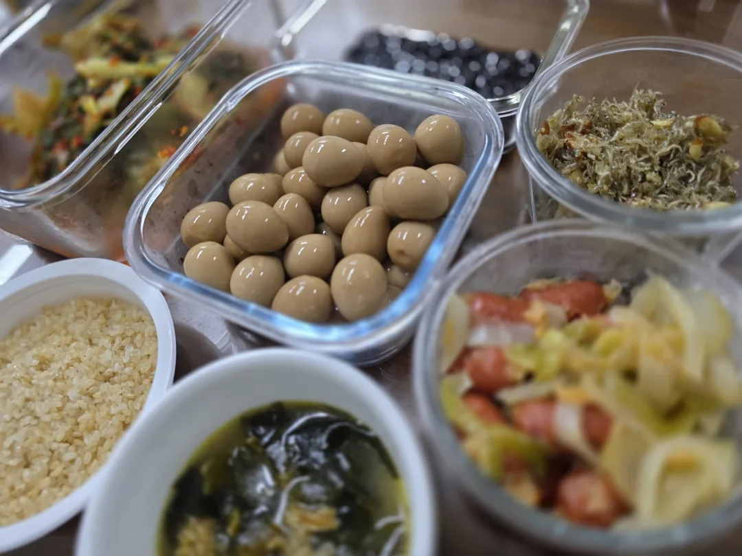 Bữa tối muộn là cơm nhà