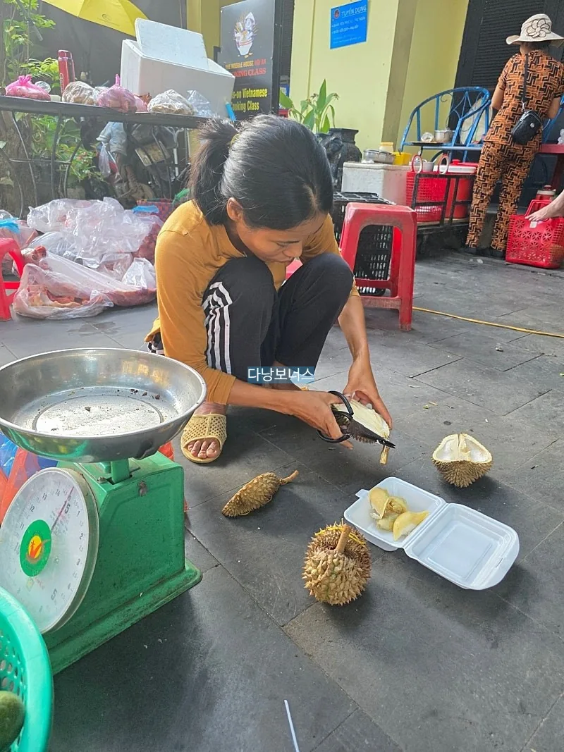 Mình đã mua sầu riêng mini mà 🇻🇳 Jokmae giới thiệu rồi