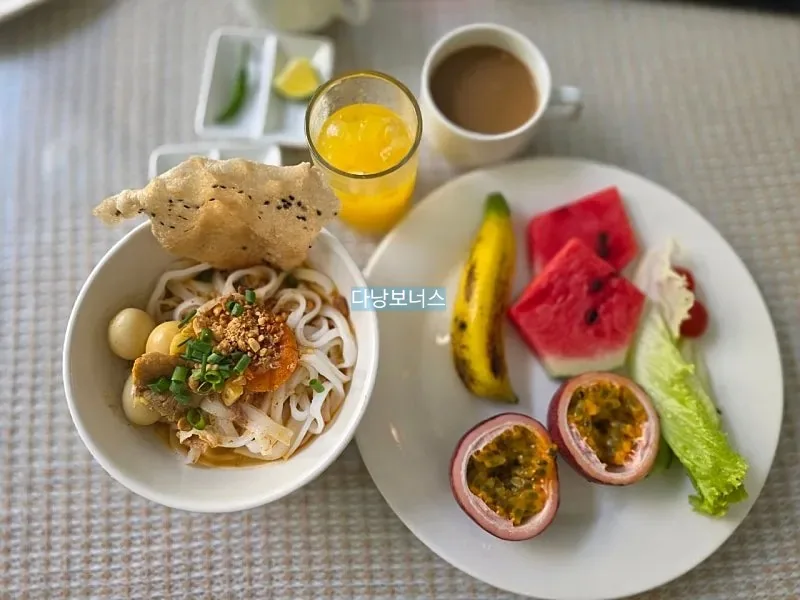 🇻🇳 Bữa sáng lần 2! Quẩy thôi
