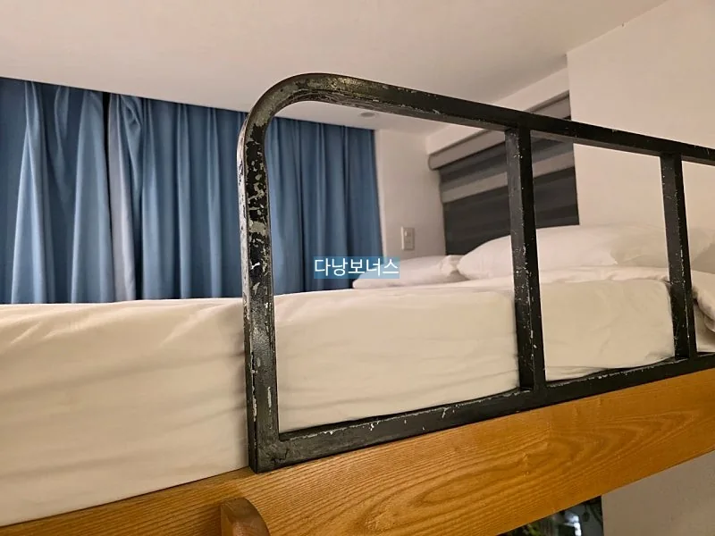 🇻🇳Trải nghiệm chỗ ở #1_SNite HOTEL&DOME Bài đánh giá chi tiết về tình trạng phòng Double Gia đình