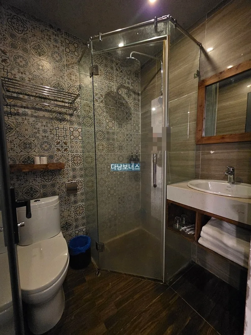 🇻🇳Trải nghiệm chỗ ở #1_SNite HOTEL&DOME Bài đánh giá chi tiết về tình trạng phòng Double Gia đình