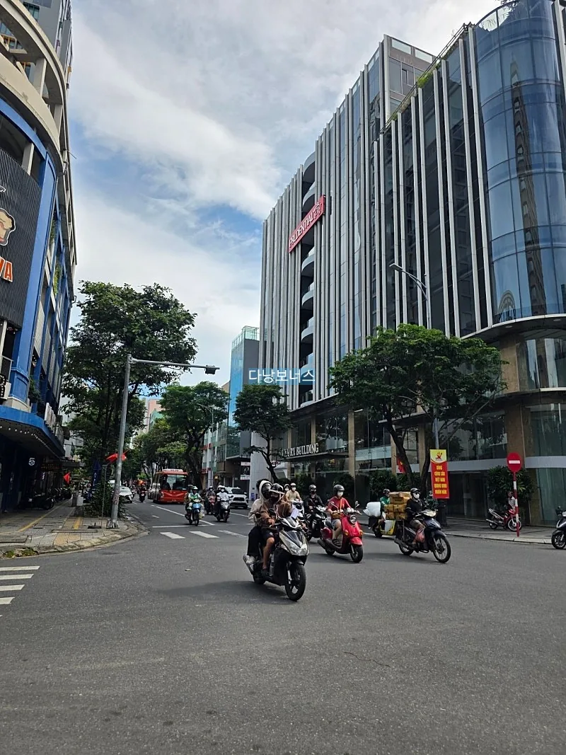 🇻🇳 Chuyến du lịch một mình lần thứ 2, ngày 2: 24 giờ là không đủ