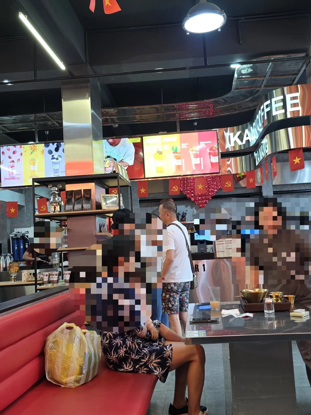 🇻🇳Ăn bánh mì, người nổi tiếng! Đúng rồi đó!~ Đúng vậy đó!