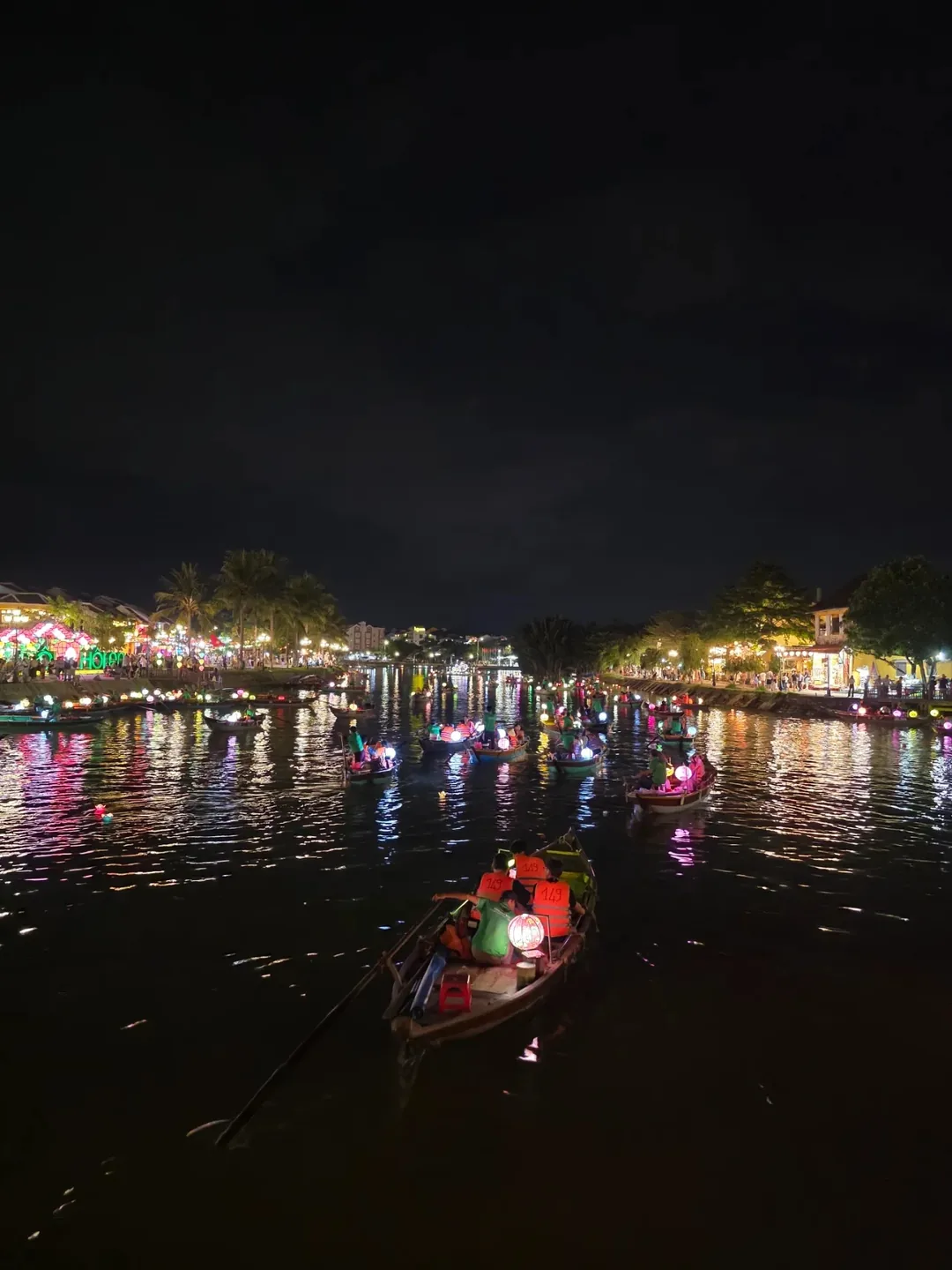 🇻🇳 Chuyến du lịch một mình lần 2, ngày thứ 3: Đêm Hội An mà tôi không muốn chìm vào giấc ngủ