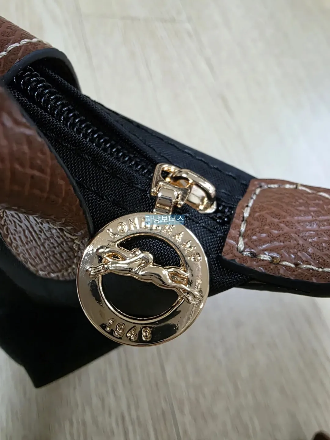 Chợ đêm Hội An quầy số 36: Longchamp Mini 🛍