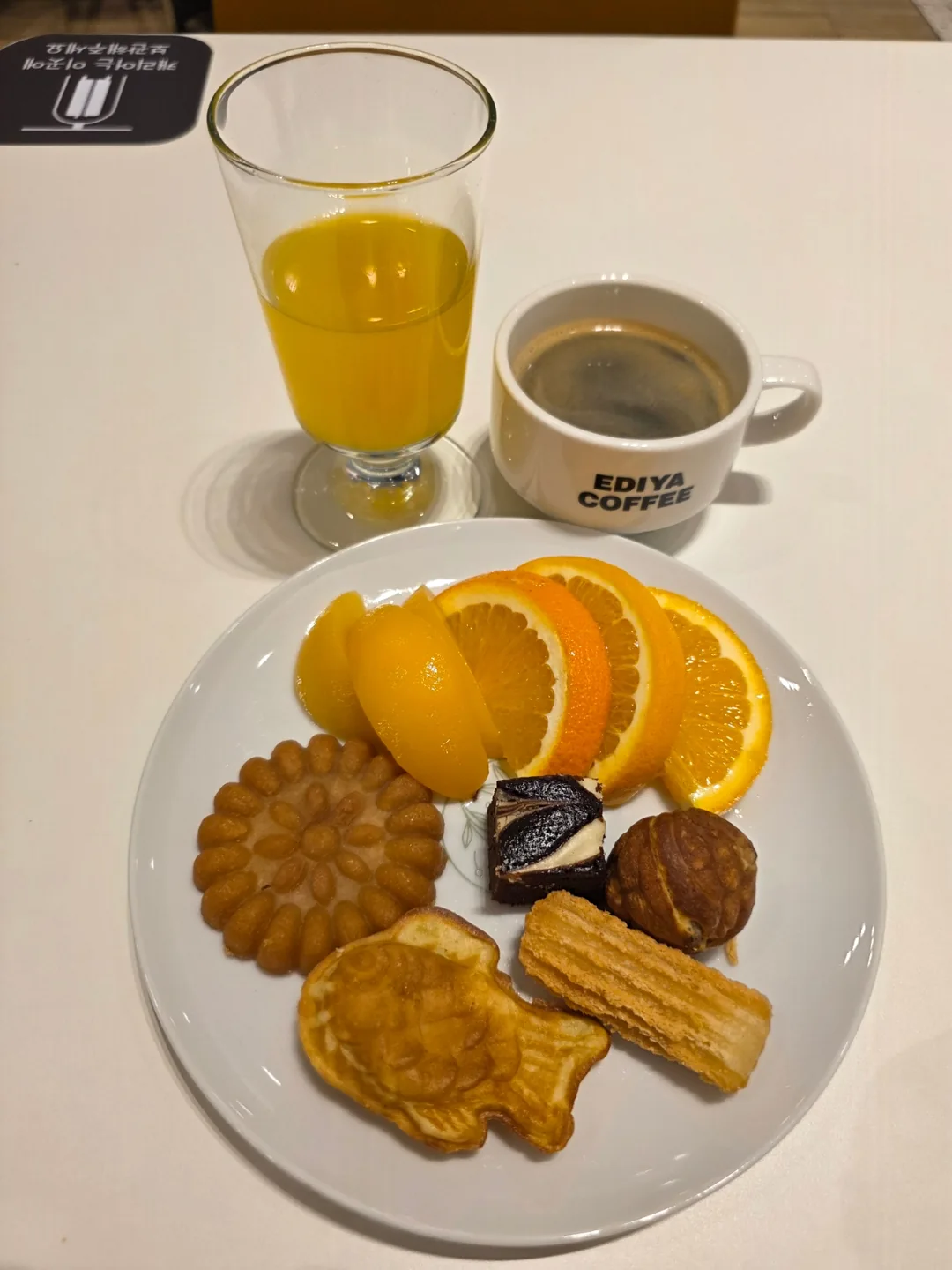 🇻🇳 Sân bay Incheon Nhà ga 1 Khu vực lên máy bay: SKY HUB LOUNGE