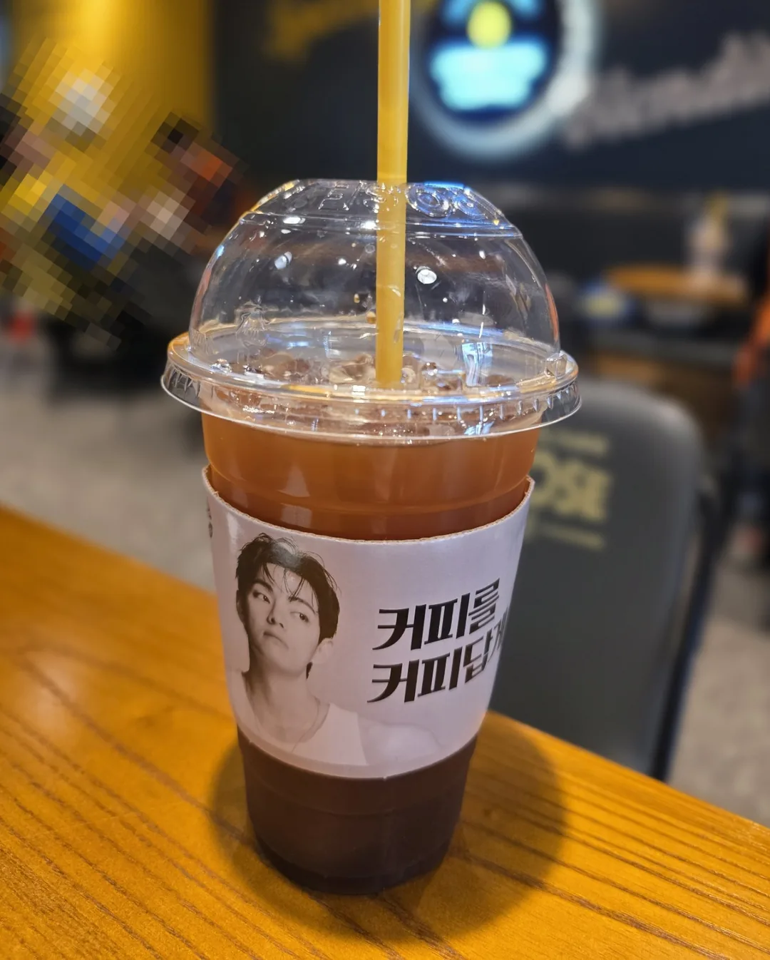 Nạp caffeine bằng bài đánh giá boomerang của hàng xóm