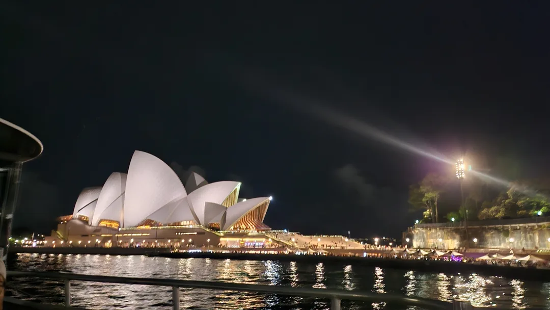 🇭🇲 Cảnh đêm Sydney mà tôi nhớ
