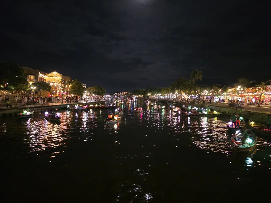 🇻🇳 Cảnh đêm sông Thu Bồn ở Hội An~ Chỉ có nỗi nhớ cứ chất chồng~ (Tuyển chọn bài hát 🎵)
