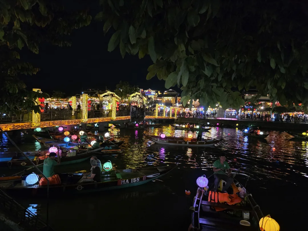 🇻🇳 Cảnh đêm sông Thu Bồn ở Hội An~ Chỉ có nỗi nhớ cứ chất chồng~ (Tuyển chọn bài hát 🎵)