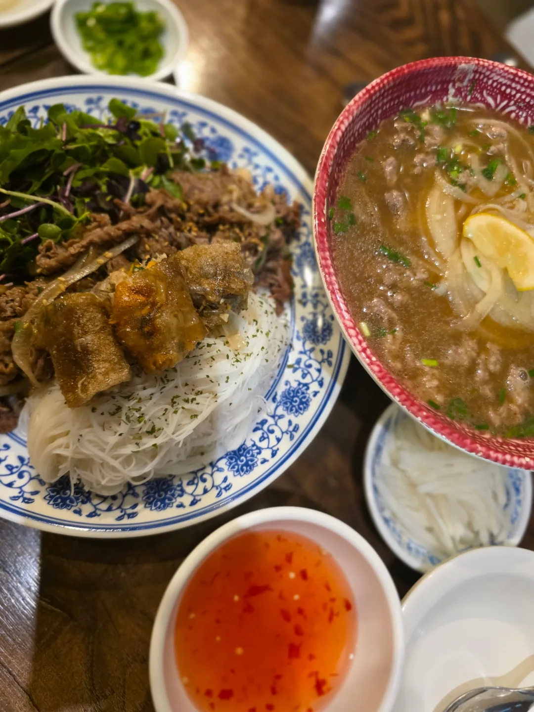 Bún chả ngon quá đi~