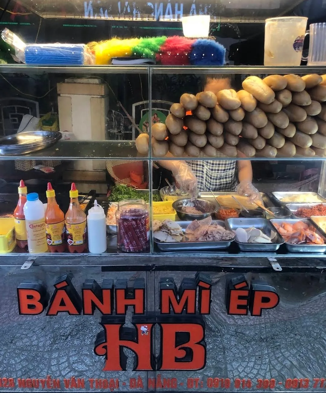 📍(Thông tin) Còn có cả quán bánh mì mở cửa 24 giờ nữa đấy!!