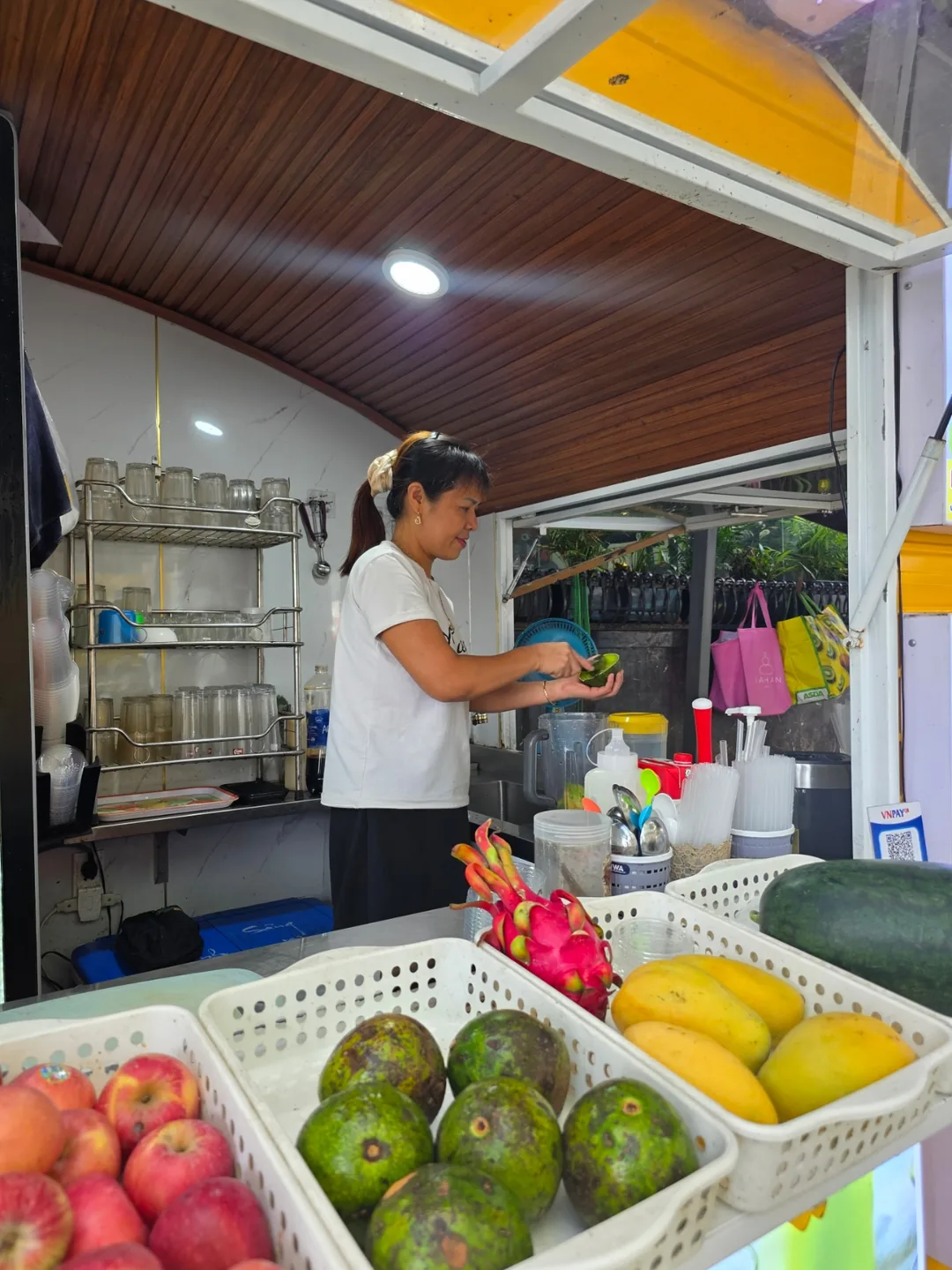 🇻🇳 Quán chè địa phương mà mình lại ghé, Chè Liên 09