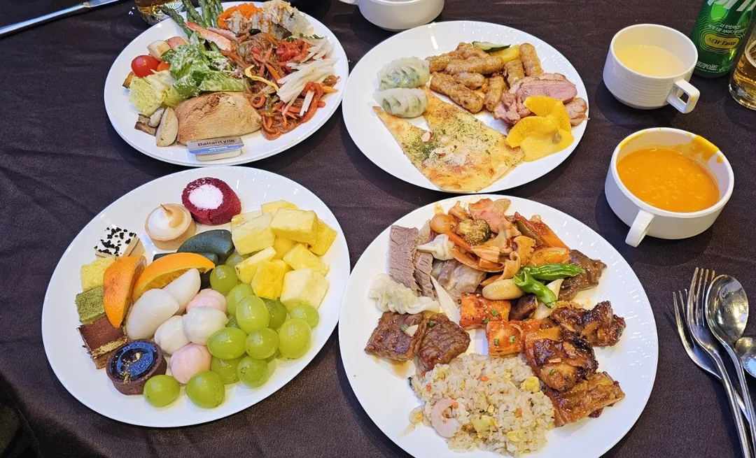Thứ Sáu tưng bừng, tăng một!