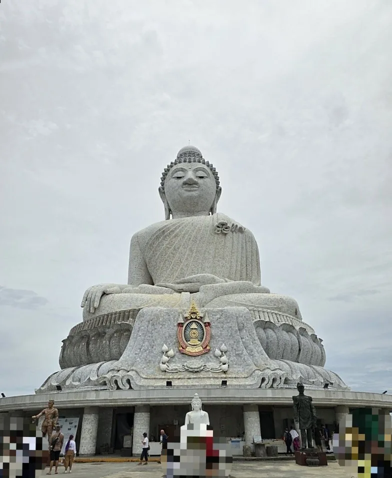 🇹🇭 Tượng Phật với gương mặt từ bi, Tượng Phật Lớn Phuket