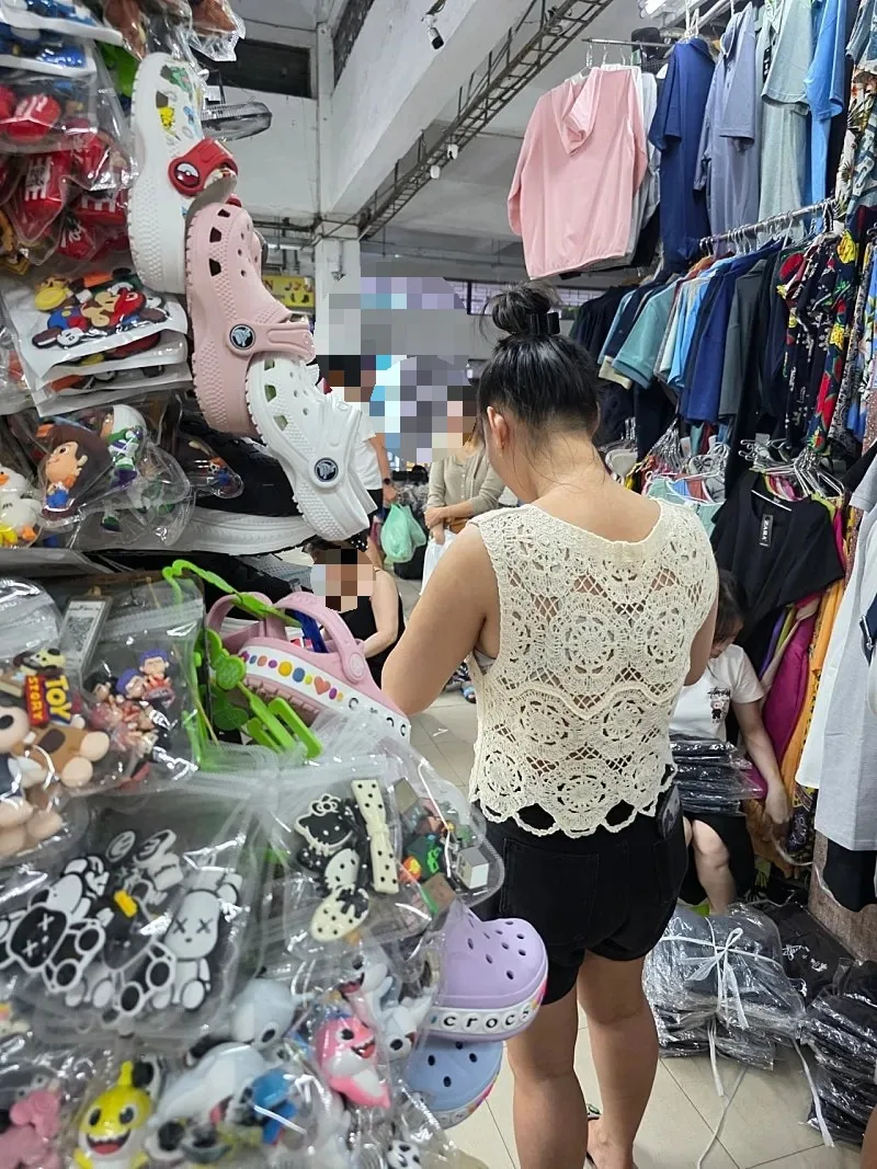 🇻🇳 Mua sắm chợ Hàn_Số 253 Crocs