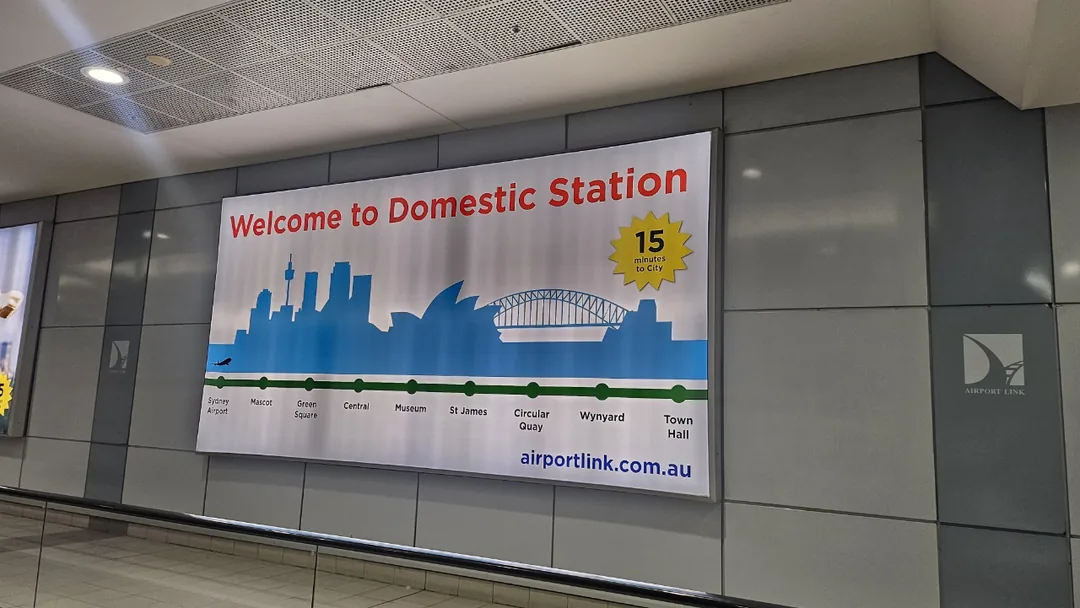 🇦🇺Lên tàu sân bay Sydney 🚇 tiến về thành phố trong mơ~