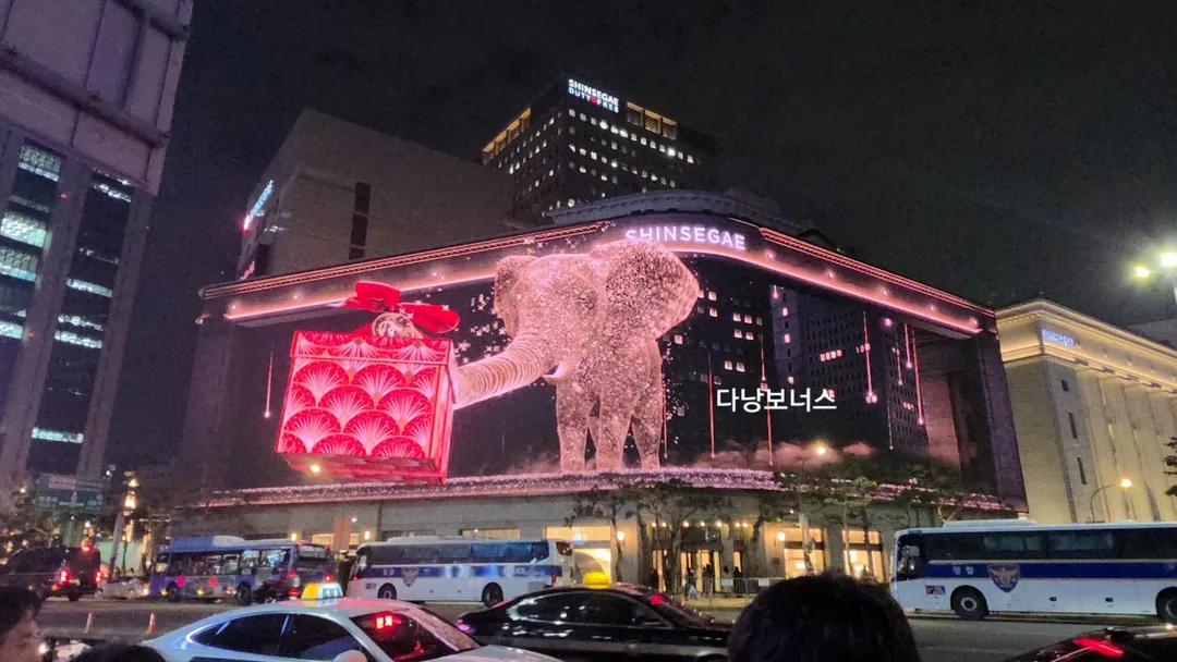 🇰🇷Giáng sinh đã được tận hưởng trước qua media facade🎄