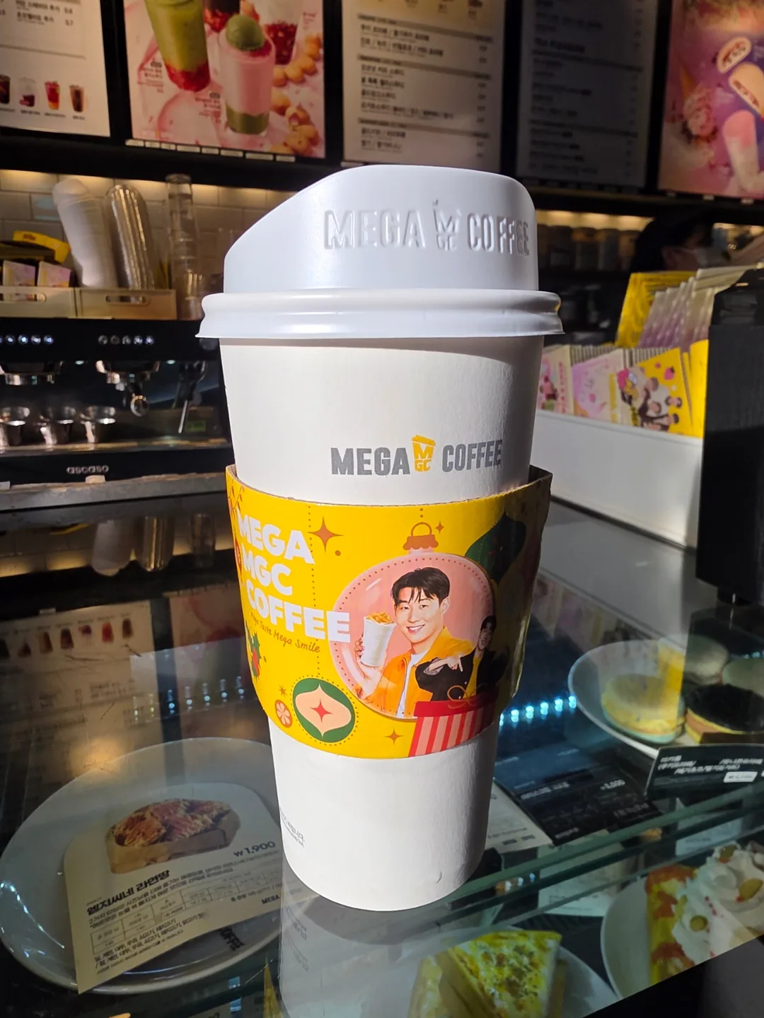 ❄️ Hôm nay cũng một tách cà phê ☕️