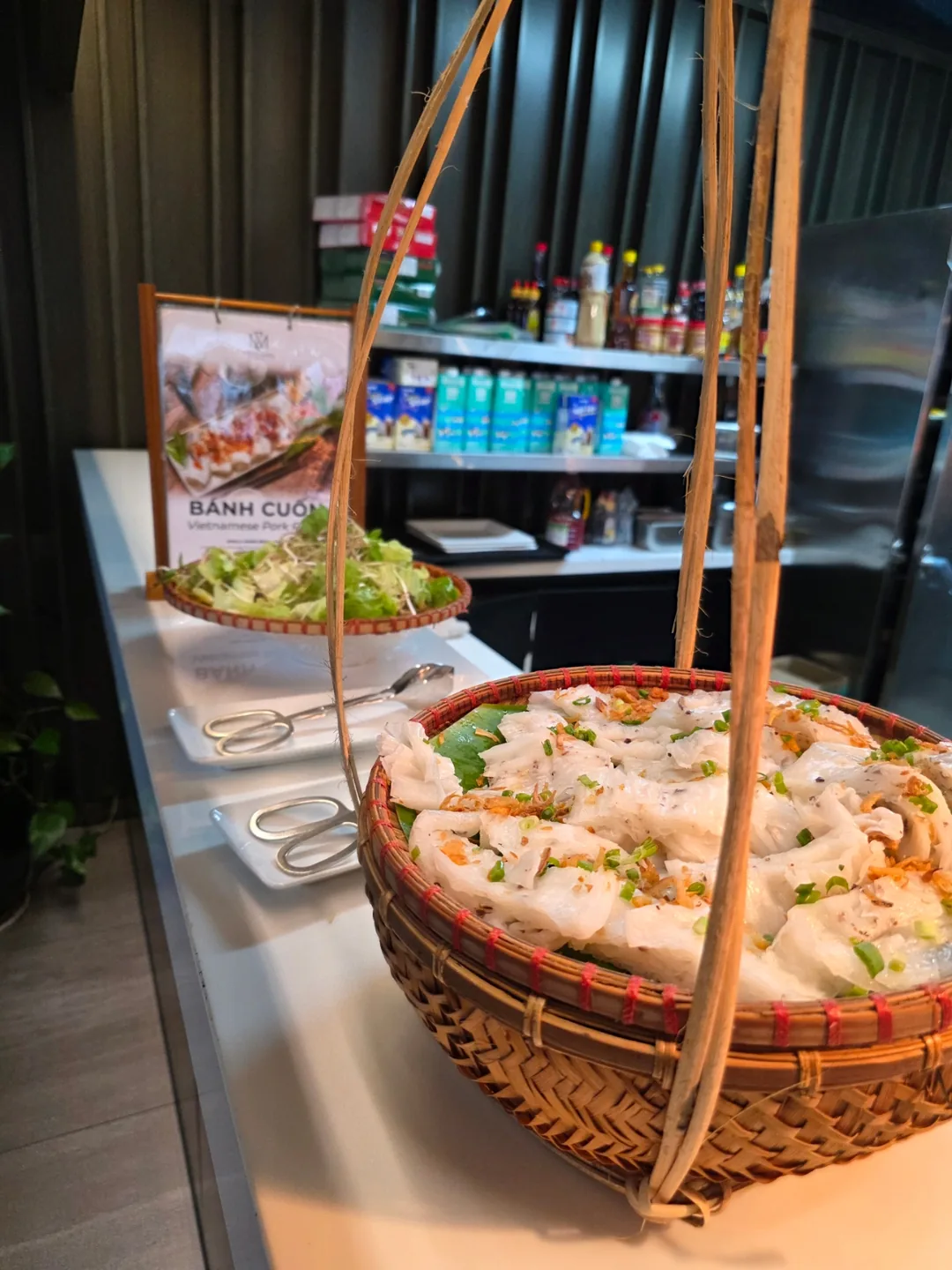 🇻🇳 Chuyến du lịch Đà Nẵng của ba mẹ con — Bữa tối cuối cùng bao giờ cũng đầy lưu luyến
