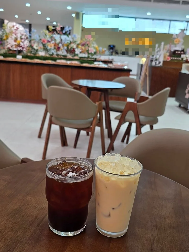 ✈️ Quán Cà Phê Buổi Sáng