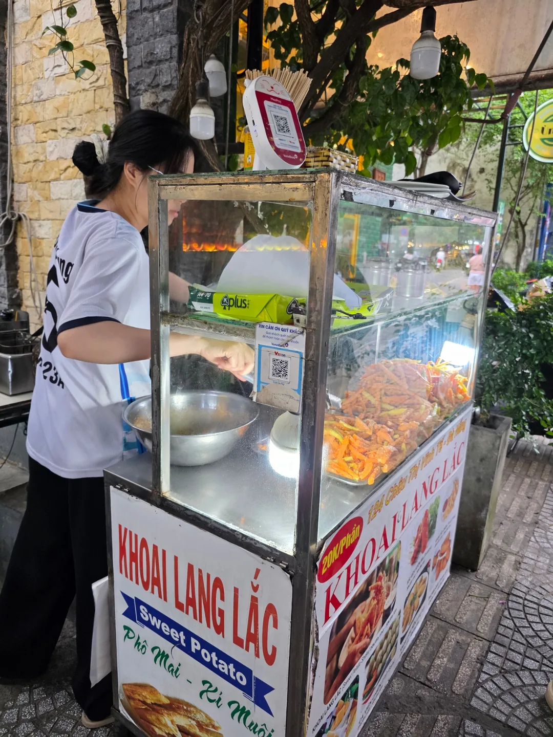 🇻🇳 Chuyến du lịch Đà Nẵng của mẹ và hai con gái_Khoai lang chiên kiểu Chuck Chip (thanh toán GLN)