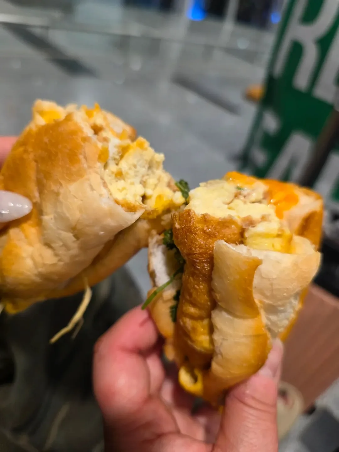 🇻🇳Chuyến du lịch Đà Nẵng của ba mẹ con_ Bánh mì Cô Tiên cứ nhớ mãi