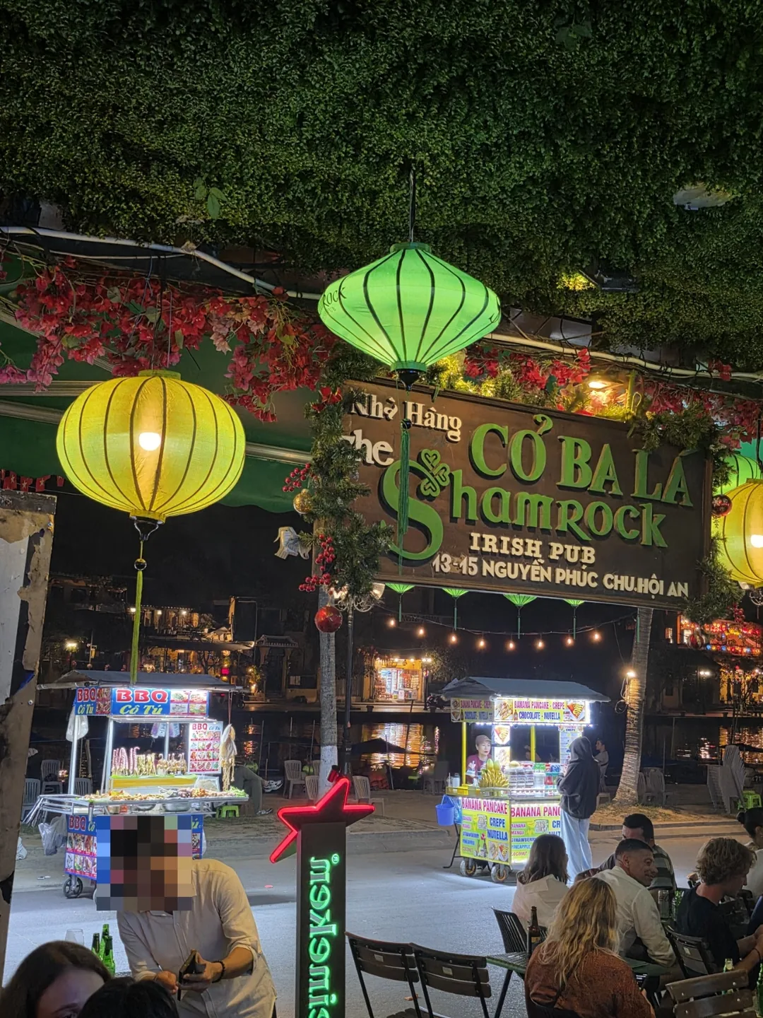 🇻🇳Chuyến du lịch Đà Nẵng của mẹ và các con gái_ Quán pub Ireland Shamrock🎤🎸Như là lần cuối~ Mama, như là lần cuối~🎵🎶