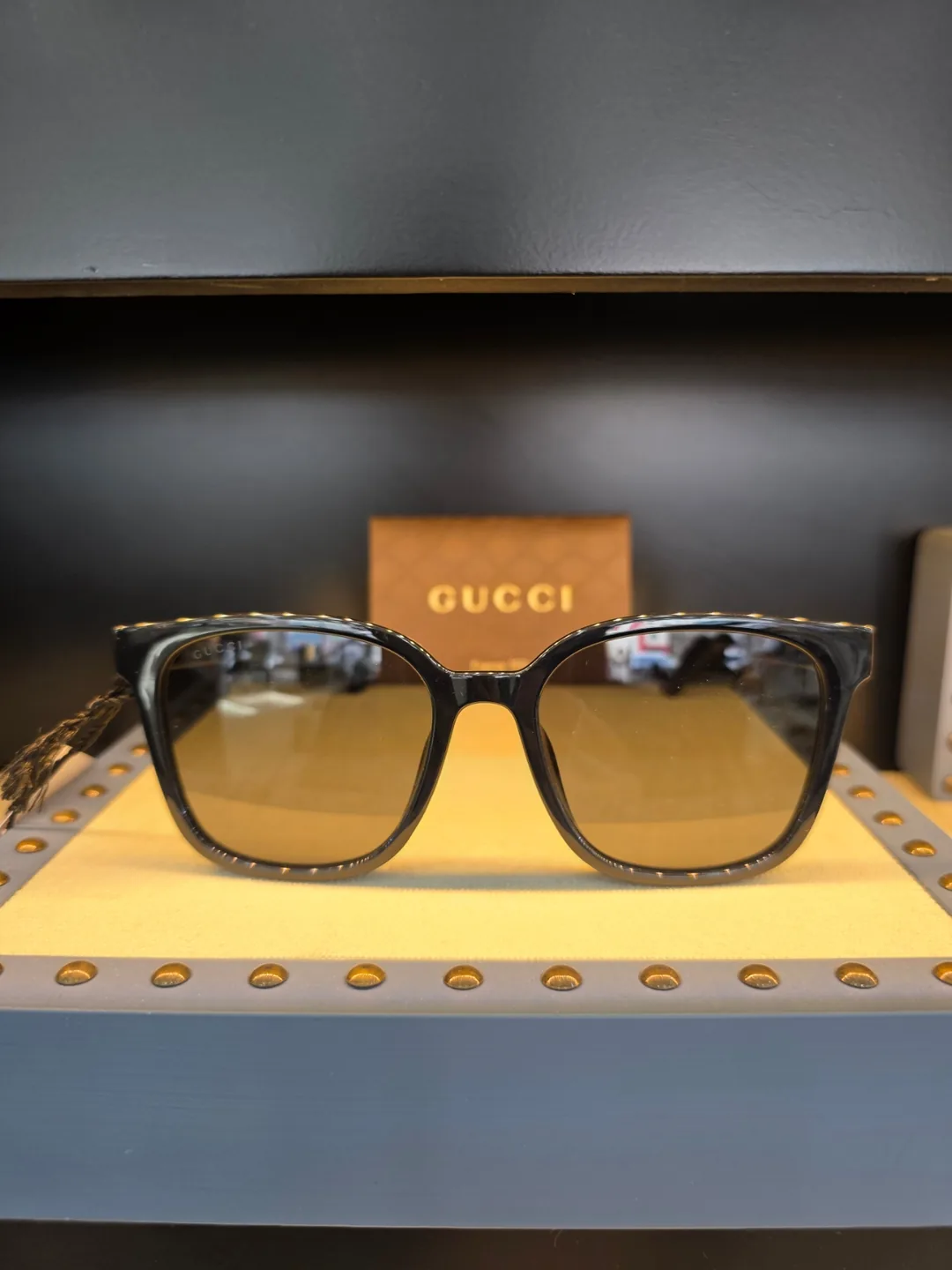 👓Chóng mặt "quay quay