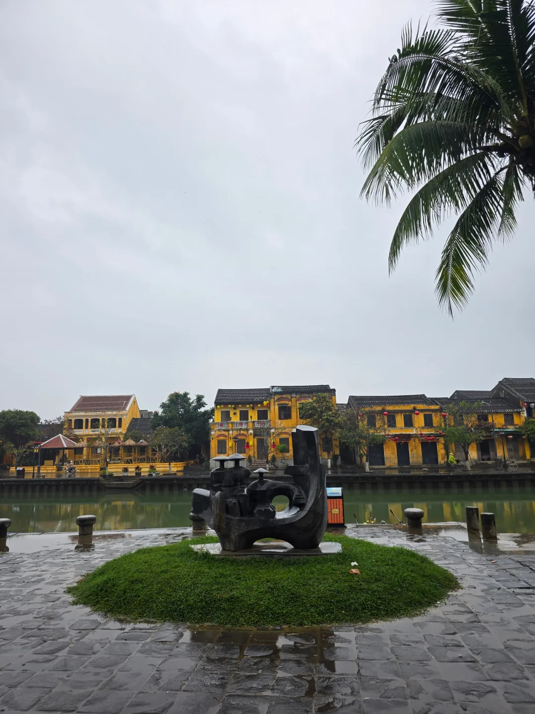 🇻🇳Chuyến du lịch Đà Nẵng của ba mẹ con_Khung cảnh buổi sáng mưa ở Hội An