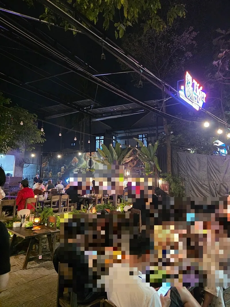 🇻🇳 Chuyến du lịch Đà Nẵng của ba mẹ con_ Quán BBQ than địa phương ngon ở Hội An (thanh toán bằng GLN)