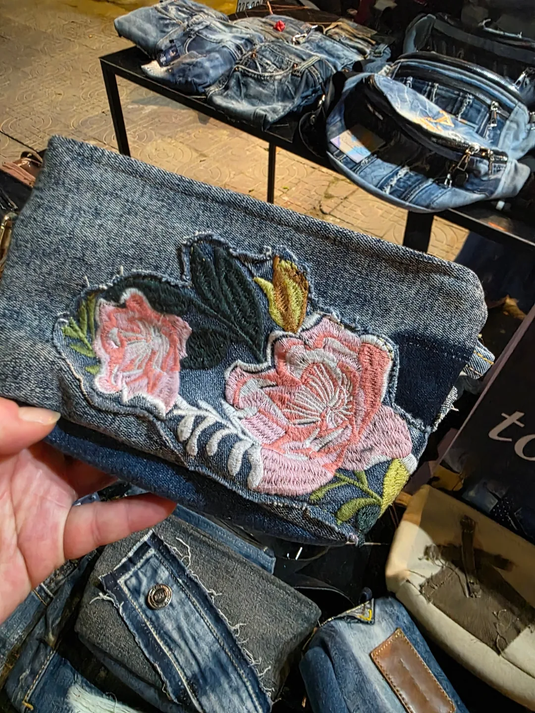 🇻🇳 Chuyến du lịch Đà Nẵng của ba mẹ con _ ECODENIM ~ Cửa hàng chuyên tái chế denim ở Hội An ~ (Thanh toán GLN)