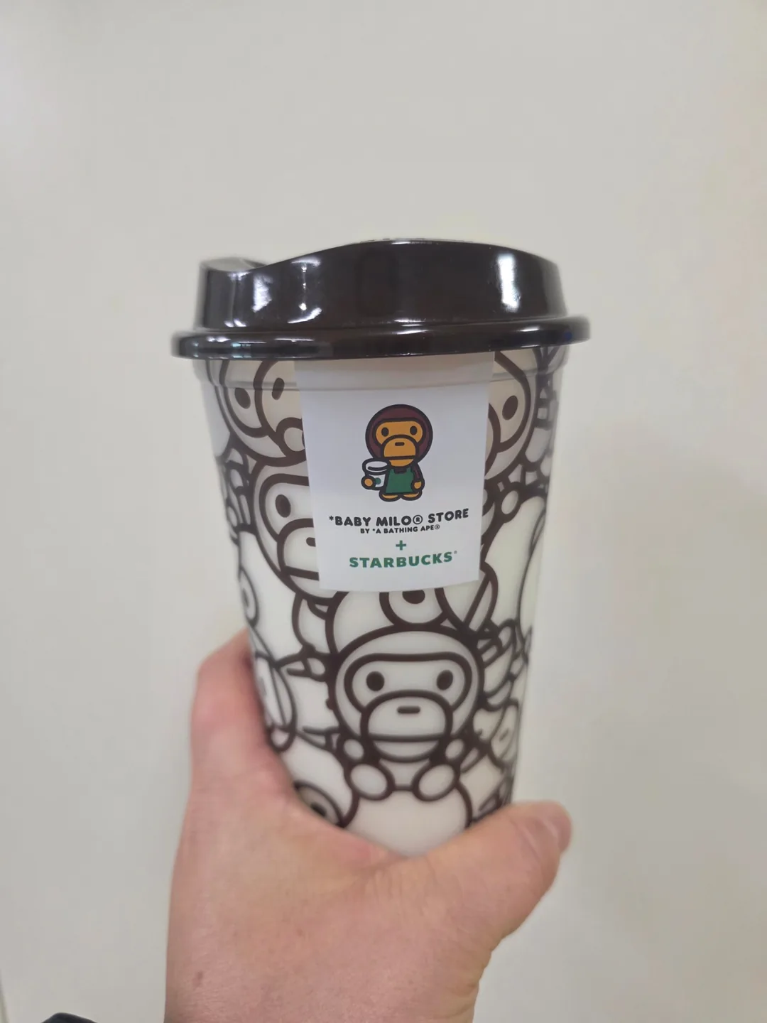 Bé Milo mở đầu buổi sáng~