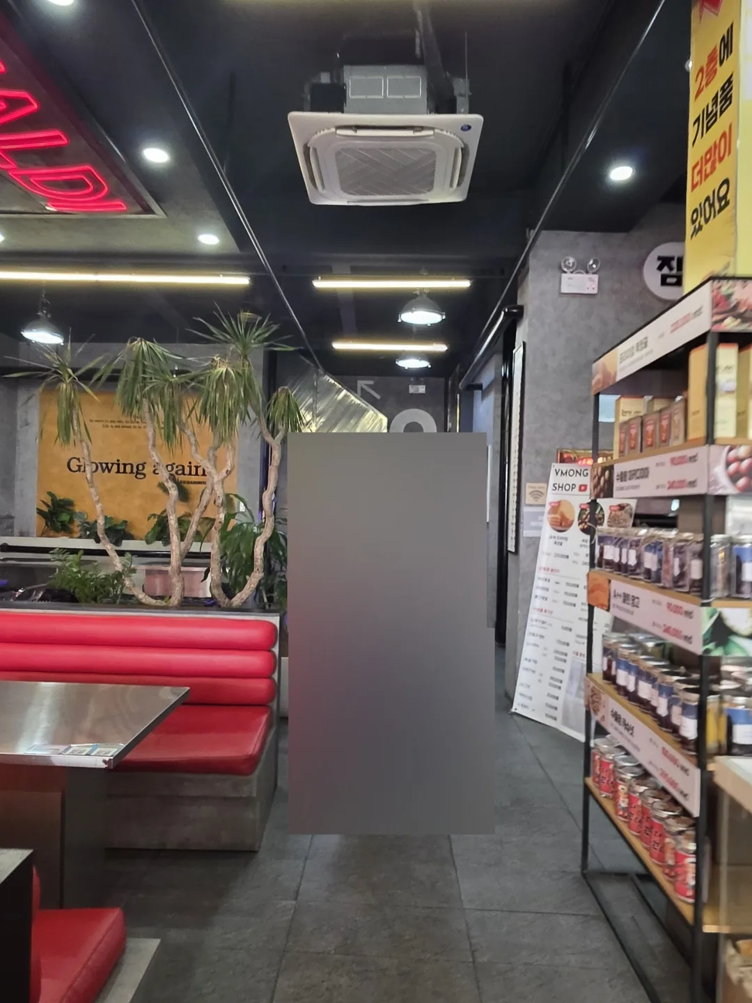 🇻🇳 Chuyến du lịch Đà Nẵng của ba mẹ con — Bất ngờ!! Mình cảm động quá!